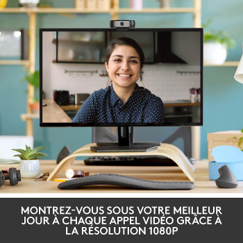 Logitech 960-000972 C930e Webcam With 4x Digital Zoom, Full HD 1080p/30fps - Black