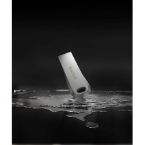SanDisk 256GB Ultra Luxe USB 3.1 Gen 1 Flash Drive - SDCZ74-256G-G46