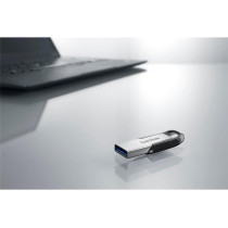 SanDisk Ultra Flair 16 GB USB 3.0 Flash Drive