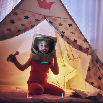 Ezviz C6W 4Mp Wifi Smart Home Indoor Security Camera Auto-Zoom Montion Tracking Human Detection 360 Degree Night Vision Privacy Shutter Two-Way Talk Instant Alarm With App Control Works With Alexa