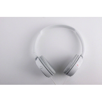 SONY MDR ZX110AP Wired On Ear Headphones With Tangle Free Cable, 3.5Mm Jack, Headset With Mic For Phone Calls, White, MDRZX110AP/W