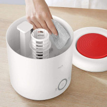 Deerma F301 Wide Range Purifying Air Humidifier Mute Ultrasonic Aroma Diffuser For Home And Office 2.5Liters Capacity Ultra-Quiet And Efficient Technology, 25W Power - White