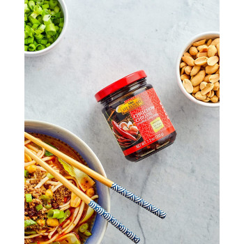 LEE KUM KEE Chiu Chow Chilli Oil 205gm