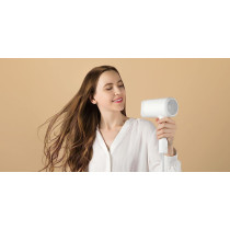Xiaomi Mi Ionic Hair Dryer (1800 Watt, Up To 20,000 Rpm, 2 Fan 3 Temperature Levels, Anti Frizz Water Ion Technology), White