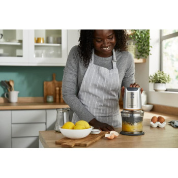 Kenwood Chopper 500W Electric Food Chopper With 2 X 500Ml Bowl, Dual Speed, Stainless Steel Quad Blade, Multi Mayo Mayonnaise Attachment, Spatula, Ice CrUSh Function Chp61.200Wh White