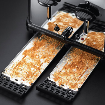 Russell Hobbs Classic Stainless Steel 4 Slice Bread Toaster with High Lift & Wide Slots, Integrated cord storage, 23340-Silver