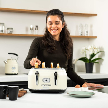 Westinghouse Retro 4-Slice Toaster - Six Adjustable Browning Levels - With Self Centering Function & Crumb Tray - Including Warm Rack For Bread, Bagels, Sandwiches & Croissants - White