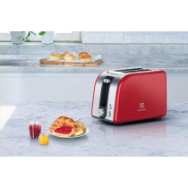 Electrolux EAT7700 2-Slice Toaster 850W red metallic, Design toaster, Defrost and Reheat function, 7 browning levels, Removable crumb tray, stop button