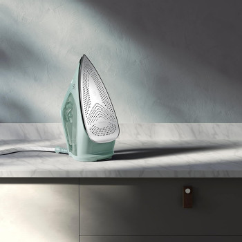 ELECTROLUX Steam Iron 2300W Max Power, Portable Clothing Iron, Ceramic Soleplate, Auto Shut Off, 1 Year Warranty, Linen Green, E7SI1-82LG