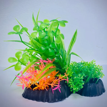 Aquarium Plastic Plant - M513-W13*H13 Cm By (6Pcs/Pack)