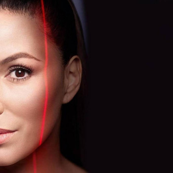 L'OREAL PARIS Skincare Revitalift Triple Power Intensive Overnight Face Mask with Pro Retinol, Vitamin C and Hyaluronic Acid, 1.7 Oz