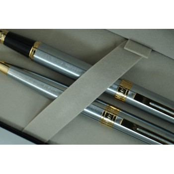Sheaffer Ferrari 300 Limited Collections,Brushed Chrome Barrel Rollerball and Ballpoint pens set