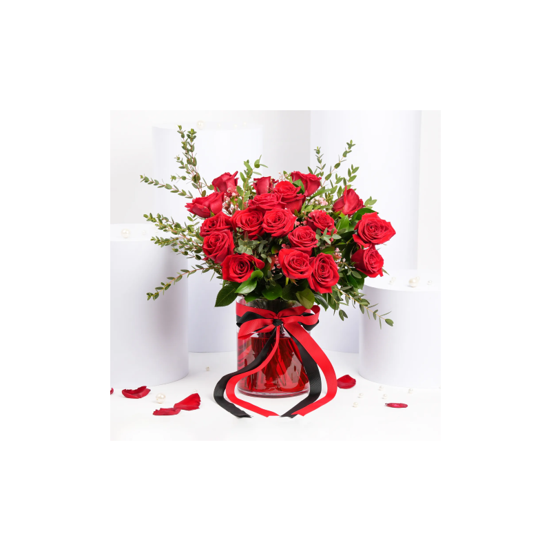 fnp Passionate 18 Roses Arrangement