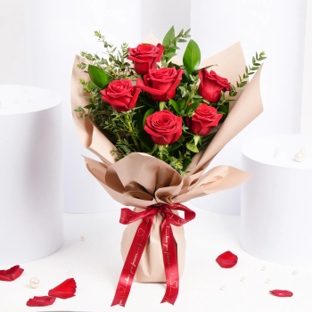 fnp Love Expression Valentine 6 Roses