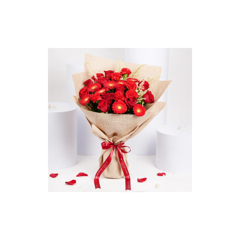 fnp Intimate Red Flowers Bouquet