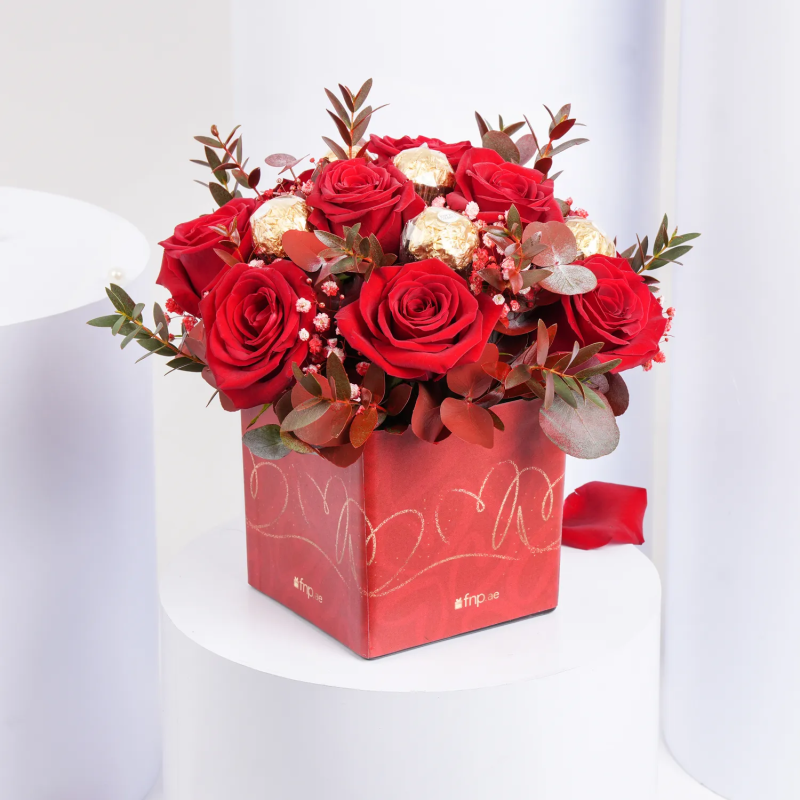 fnp Sweet Cheeks Flowers and Chocolates