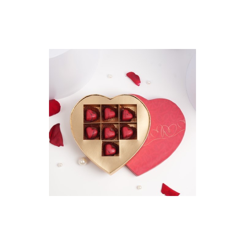 fnp Chocolate in Heart shape Box