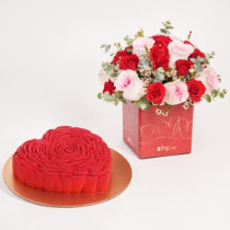 fnp Heart Chocolate Cake with Pink and Red Roses in Valentines Day Vase