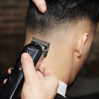 Wahl Professional 5-Star Series Cordless Senior Hair Clipper Great For Professional Stylists And Barbers – 70 Minute Run Time