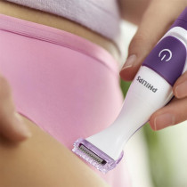 Philips Bikini Genie BRT383/15 - Handy Bikini Trimmer For T, Shaving And Styling The Bikini Zone With Comb Attachments And Shaving Heads - For Effortless Hair Removal