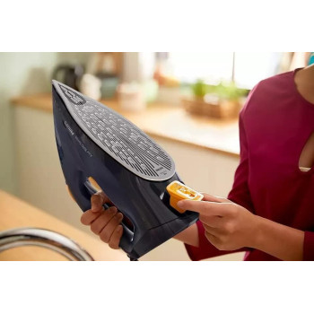 Philips 7000 Series Hv Steam Iron Blue/Yellow DST7060/26