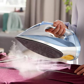 Philips Steam Iron, 2600W, Light Blue/Gray Colour
