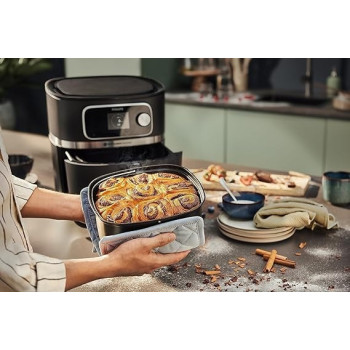 Philips XXL Connected Airfryer 2200W 2Kg/8.3L, Digital Auto-Cook Programs, Black Colour, HD9880/91