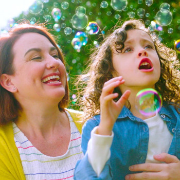 Gazillion Giant Bubbles Solution 2L 36182