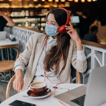 5-Piece Disposable Safety Mask With Elastic Earloop