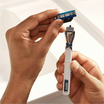 Gillette 2-Piece Mach 3 Turbo Manual Shaving Razor Blades Blue/Silver 1.9 x 9 x 9.7cm