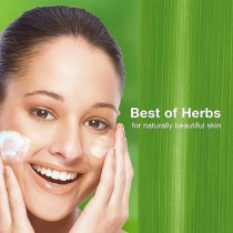 Himalaya Clear Complexion Brightening Face Wash 150 ml