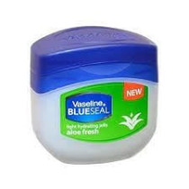 Vaseline Aloe Vera Fresh Light Hydrating Jelly Face Moisturizer Clear, 250 ml