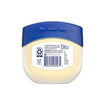 Vaseline Rich Conditioning Petroleum Jelly Cocoa Butter, 212Grams