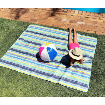Discovery Adventures Picnic Mat 46 x 200cm, Multicolour