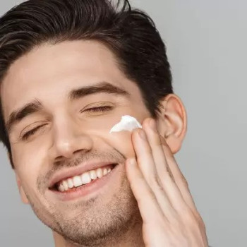 Fade Out Whitening Moisturizer SPF 25 Cream, 50 ml