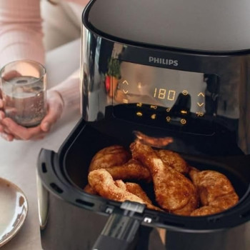 Philips Airfryer Essential, HD9270 / 70, Black Colour