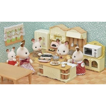 Sylvanian Families Kitchen Island Playset, 5442