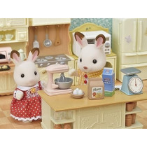 Sylvanian Families Kitchen Island Playset, 5442