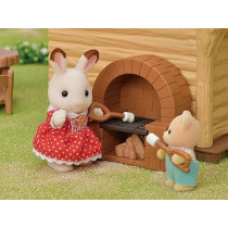 Sylvanian Families Lakeside Lodge Playset, 5451