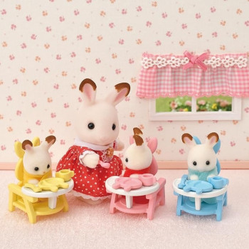 Sylvanian Families Triplets Care Set Playsets, 5532