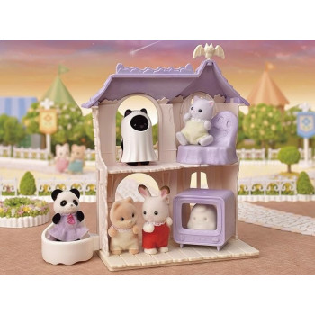 Sylvanian Families Spooky Surprise House, 5542