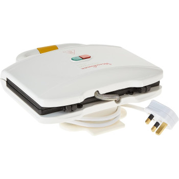 Moulinex Sandwich Maker Ultracompact Sandwich Maker Non Stick Plates, White, 700 Watts