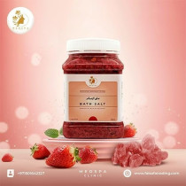 Medspa Premium Aromatic Strawberry Bath Salt Infused With Rose Petals For Skin Nourishment, Relaxing, Foot Massage, Pain Relief And Aromatherapy, 3kg