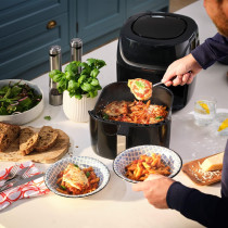 Russell Hobbs Digital Air Fryer Xl 8L Capacity, 1800W, 10 Pre-Set Cooking Functions, Dishwasher Safe, Black, 1 Year Warranty