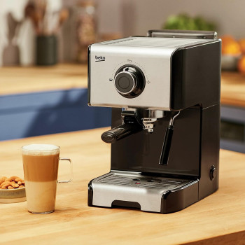 Beko Espresso Machine 15 Bar Pump Pressure, One Touch Brews Espresso, Removable Drip Tray And Water Tank Integrated Milk Steamer, Stainless Steel, CEP5152B, 1 Year Warranty