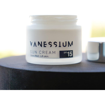 Vanessium Sun Cream SPF15 Glow Effect, Lift Skin, 50 Ml