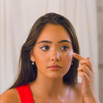 Vanessium Depigmentation Serum SPF50+, 100Ml