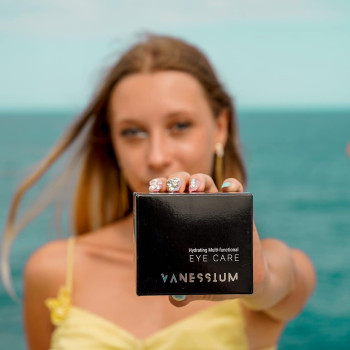 Vanessium Eye Care Multifunctional Cream, 15 Ml