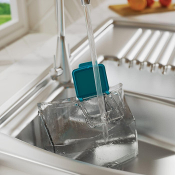 Black+Decker Pressurized Steam Cleaner With 8 Accessories, 2000W, 4 Bar, White/Blue, BHSMP2008-GB, 1 Year Warranty