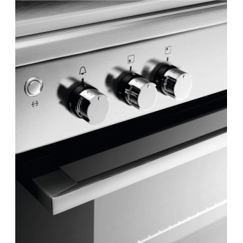 Electrolux 90 x 60 Cm Freestanding Cooker, Full Gas Cooking Range With 5 Burners And Oven With Fan, Cast Iron Pan Support, One Hand Automatic Ignition And Thermocouple Safety, Stainless Steel, Silver/Black, EKG913A2OX, 1 Year Warranty